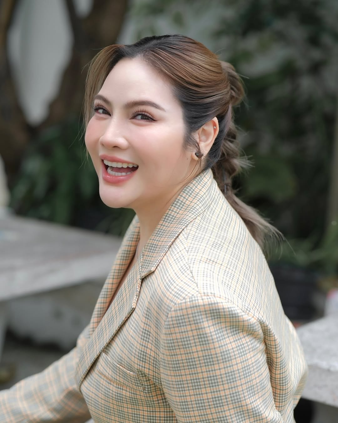 อร - อรอนงค์ ปัญญาวงศ์