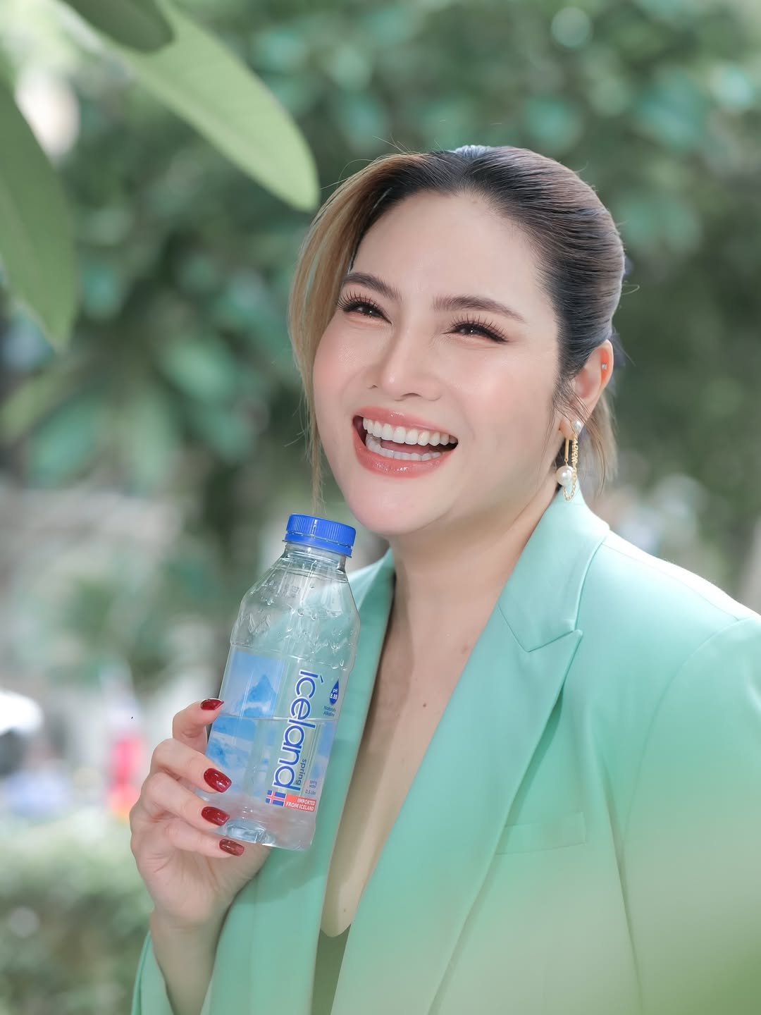 อร - อรอนงค์ ปัญญาวงศ์