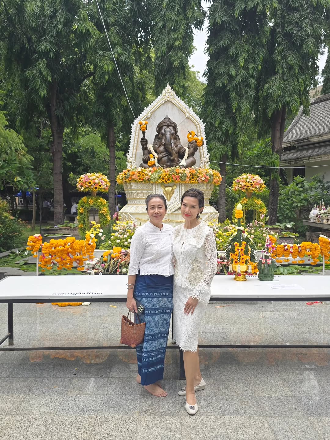 อร - อรอนงค์ ปัญญาวงศ์