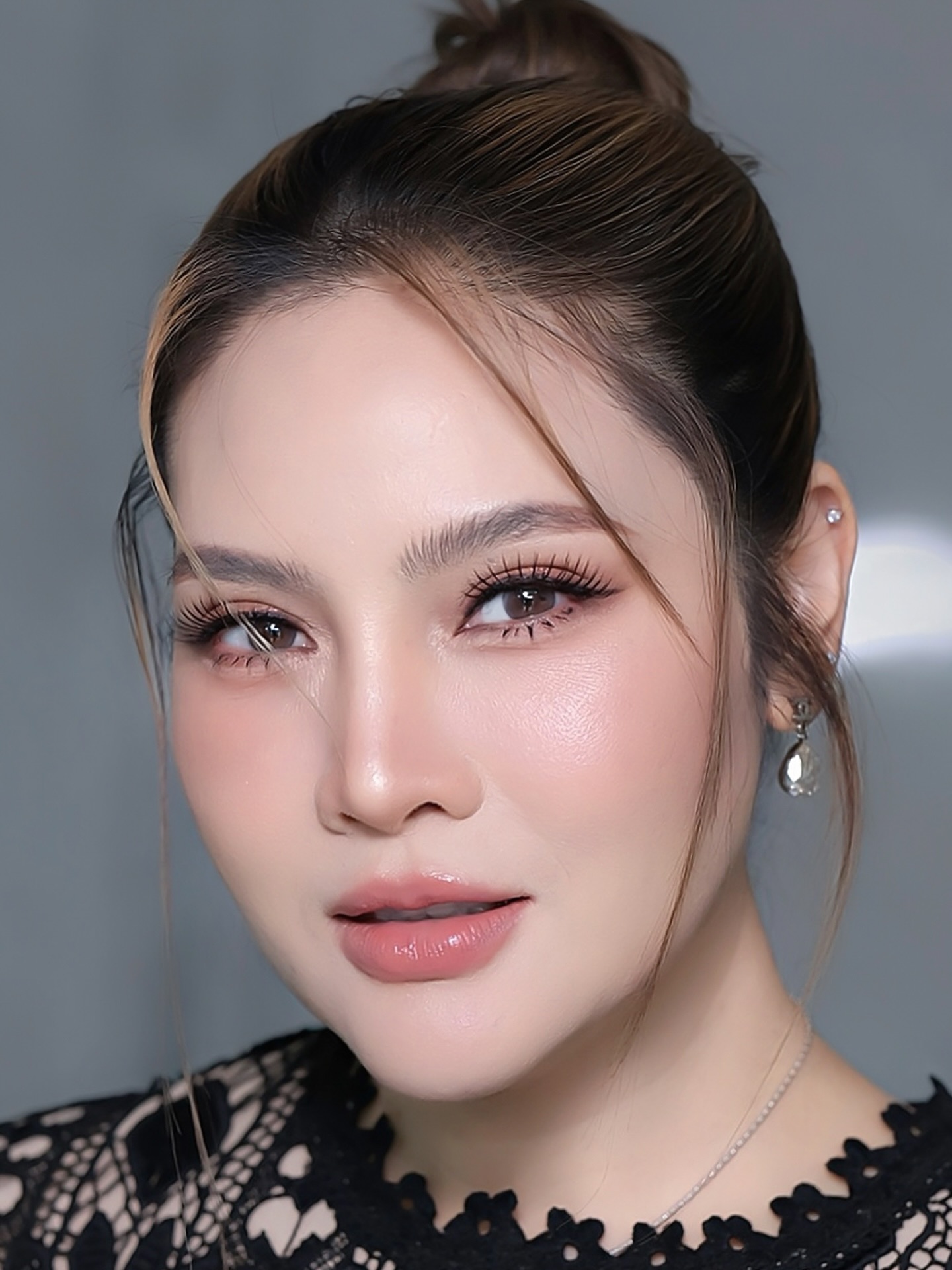 อร - อรอนงค์ ปัญญาวงศ์