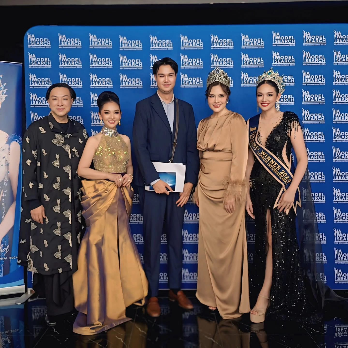 อร - อรอนงค์ ปัญญาวงศ์