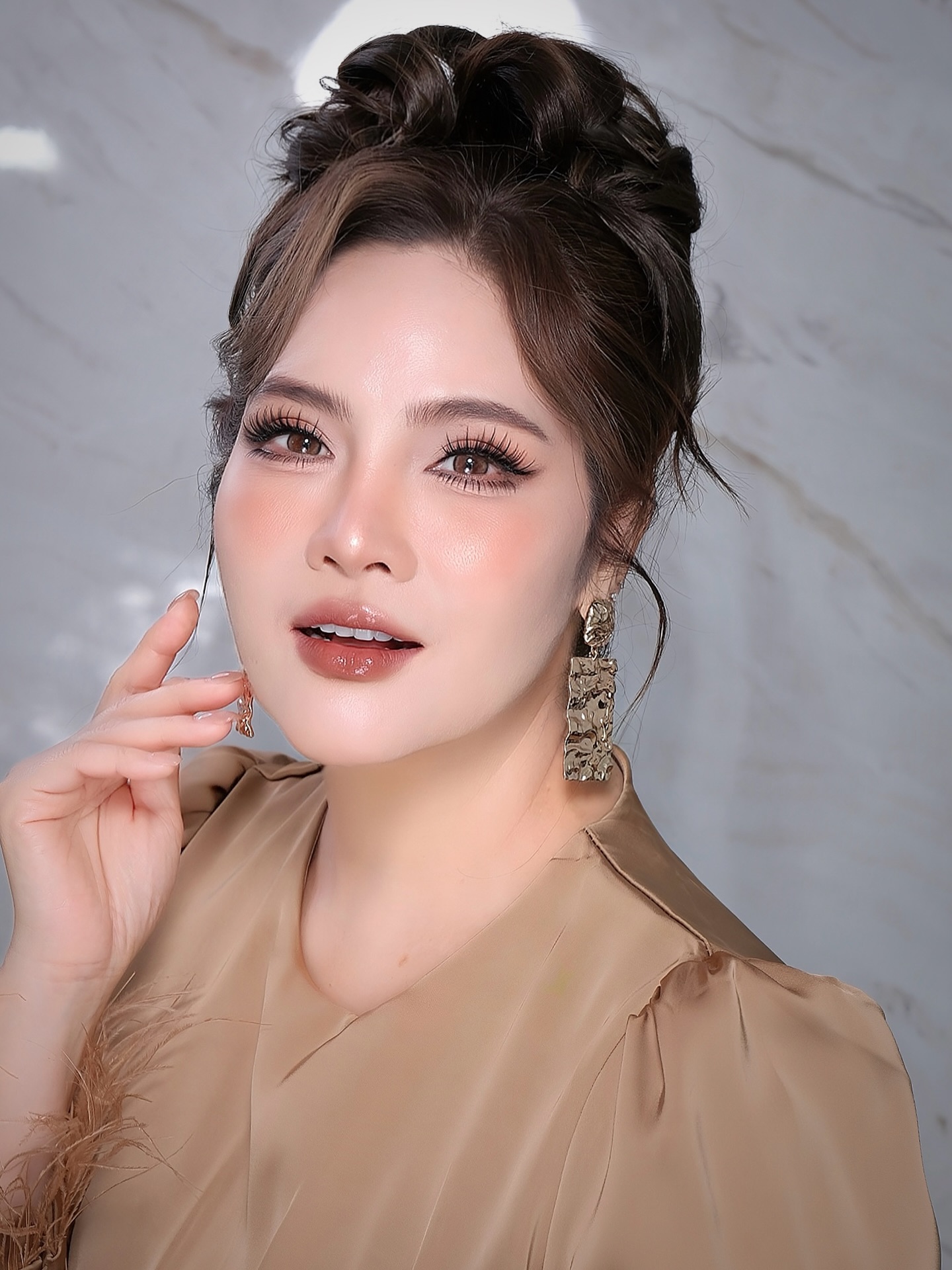 อร - อรอนงค์ ปัญญาวงศ์