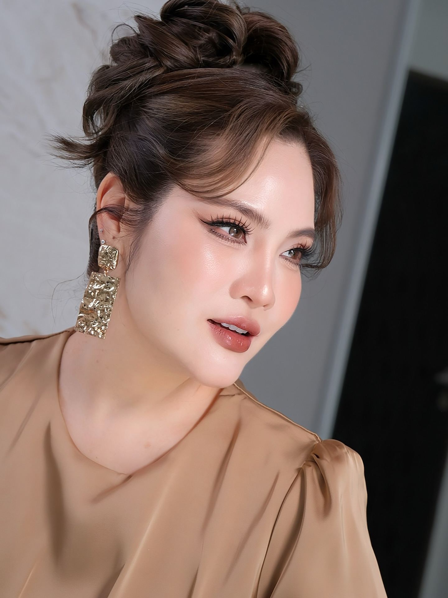 อร - อรอนงค์ ปัญญาวงศ์