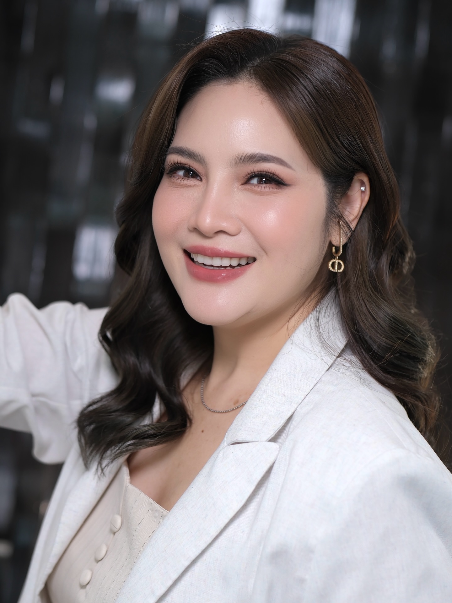อร - อรอนงค์ ปัญญาวงศ์