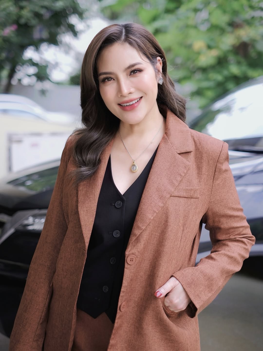 อร - อรอนงค์ ปัญญาวงศ์