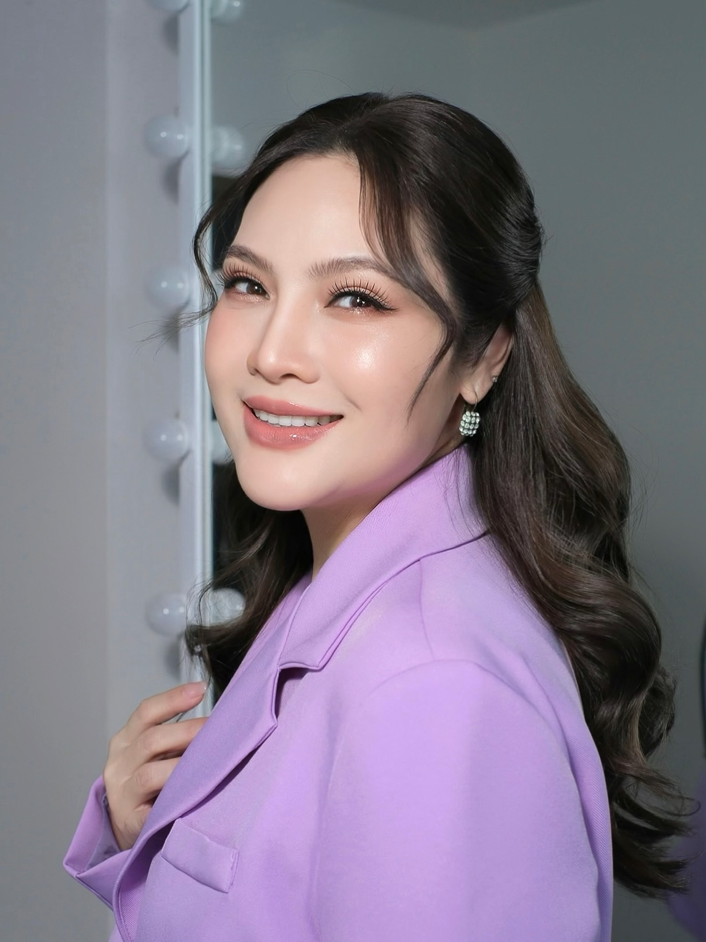 อร - อรอนงค์ ปัญญาวงศ์