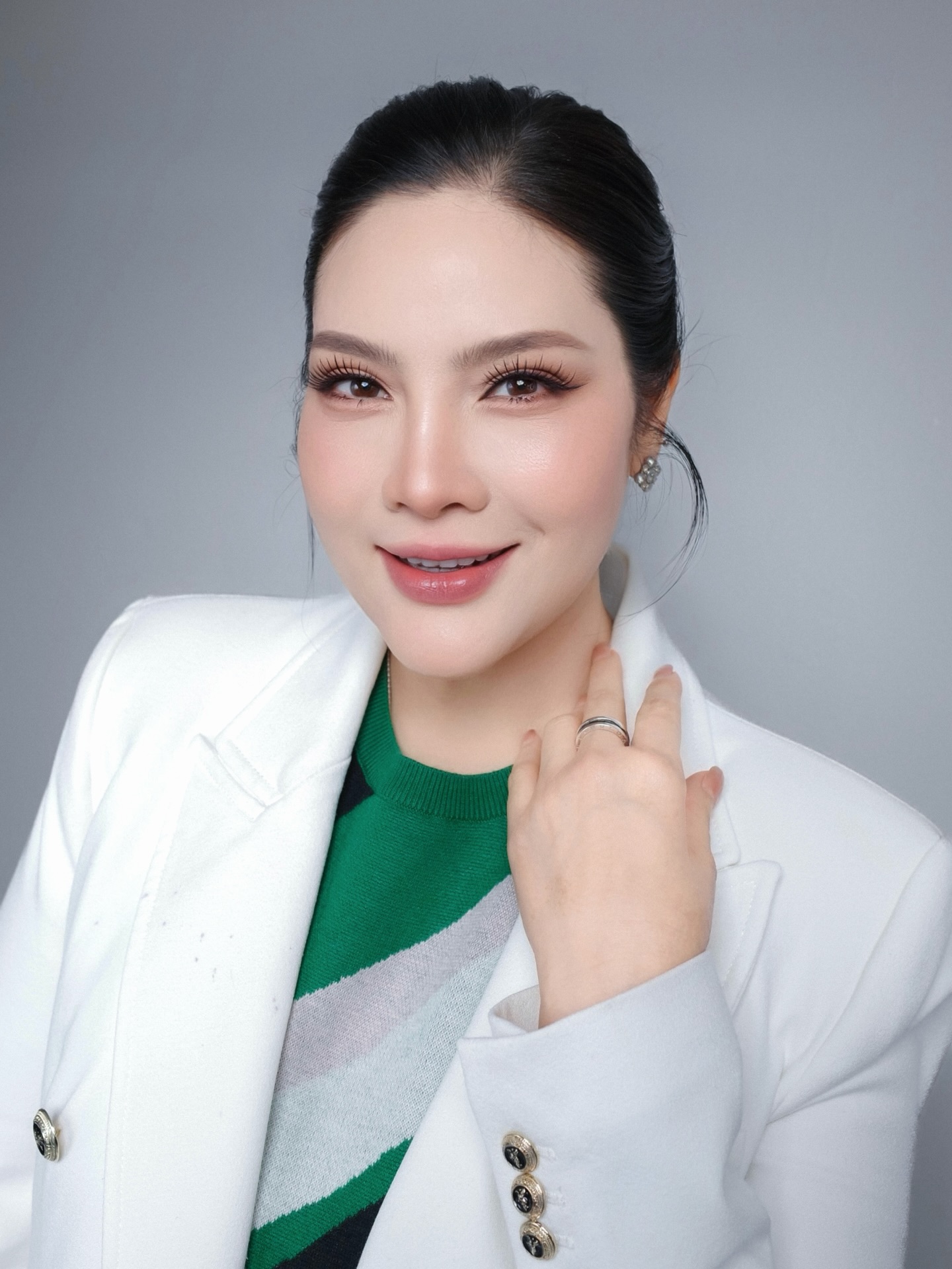 อร - อรอนงค์ ปัญญาวงศ์