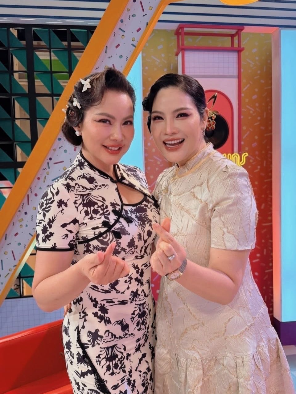 อร - อรอนงค์ ปัญญาวงศ์