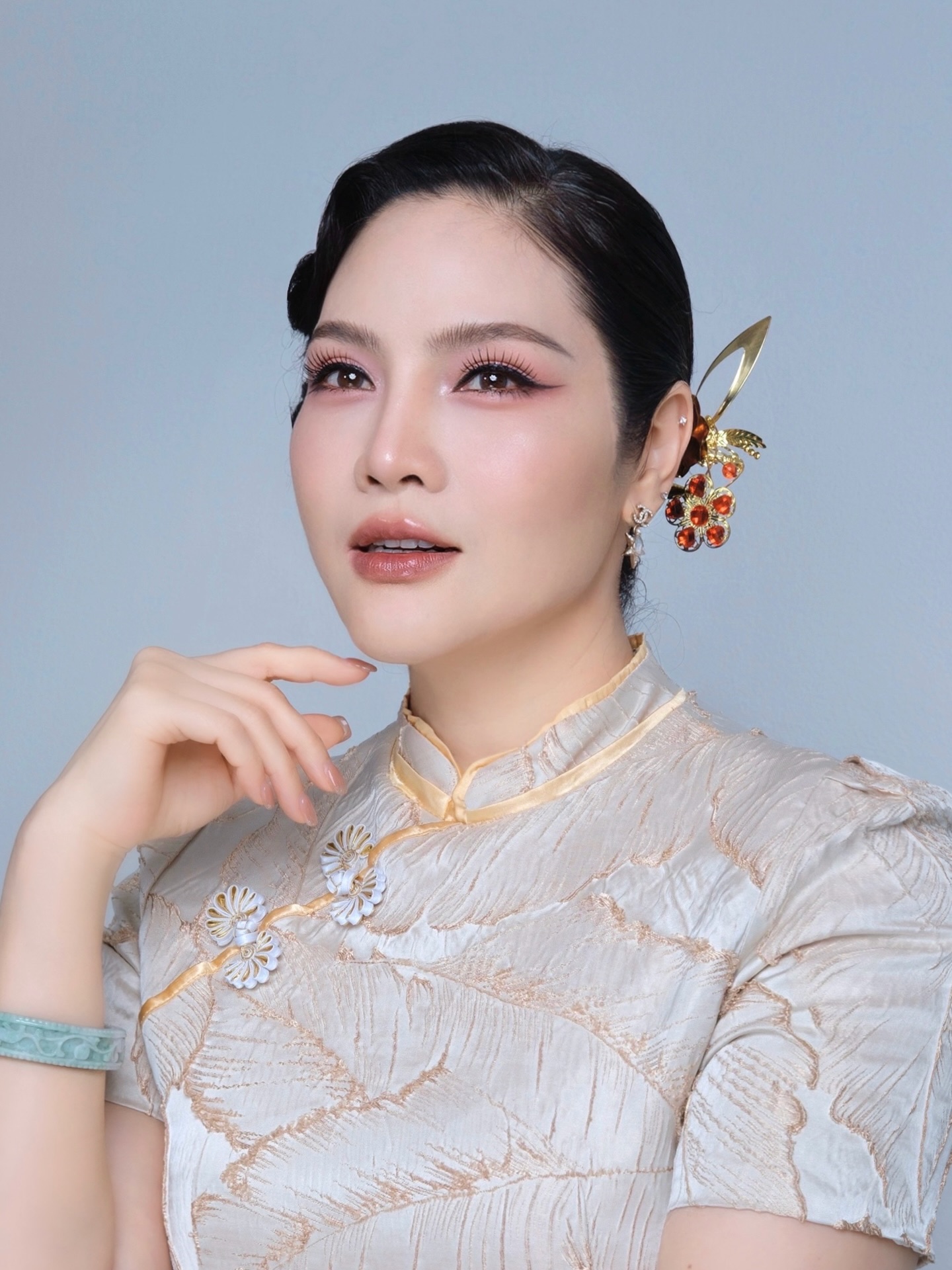 อร - อรอนงค์ ปัญญาวงศ์