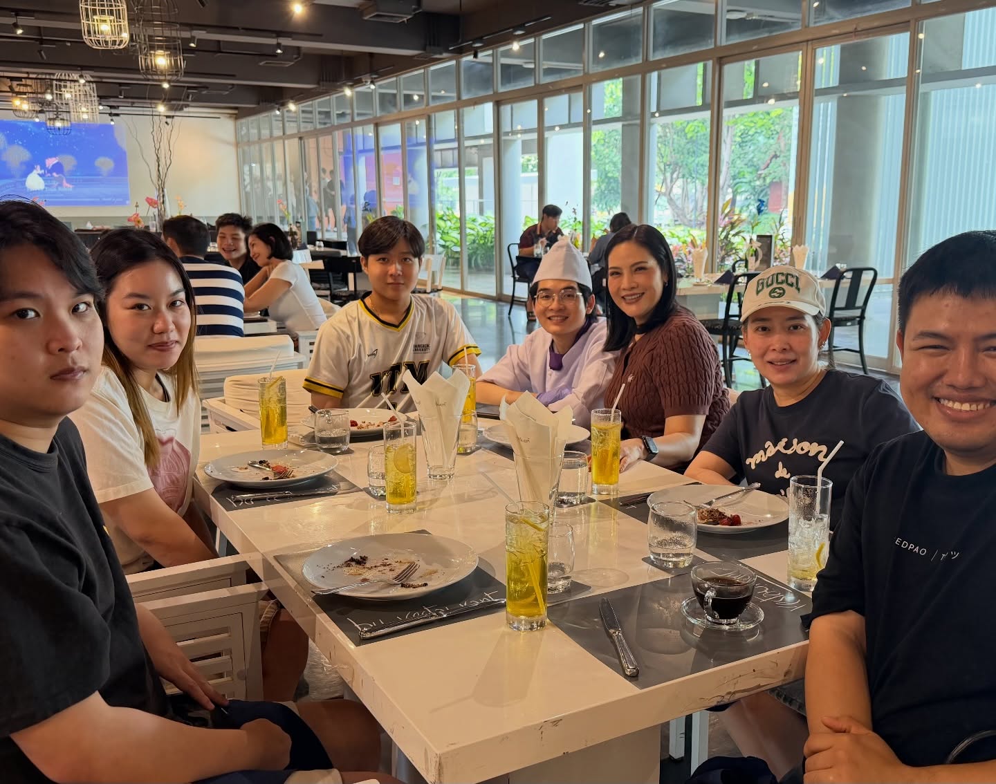 อร - อรอนงค์ ปัญญาวงศ์