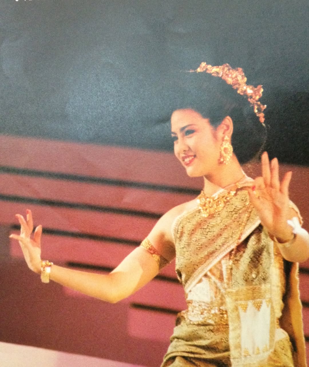 อร - อรอนงค์ ปัญญาวงศ์