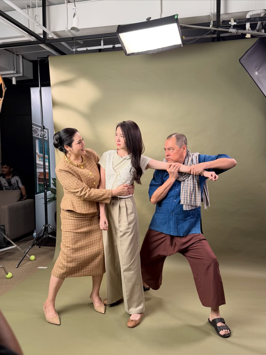 อร - อรอนงค์ ปัญญาวงศ์