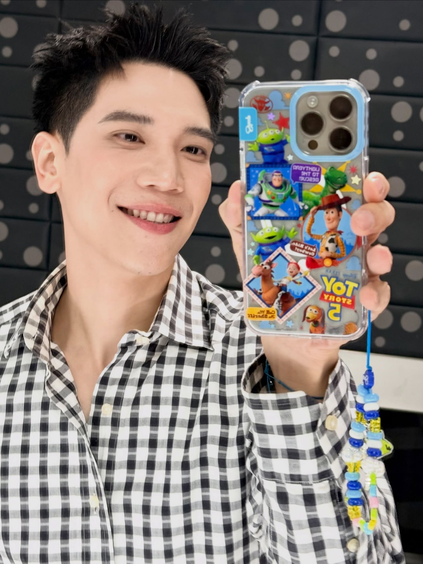 อาร์ม - กรกันต์ สุทธิโกเศศ