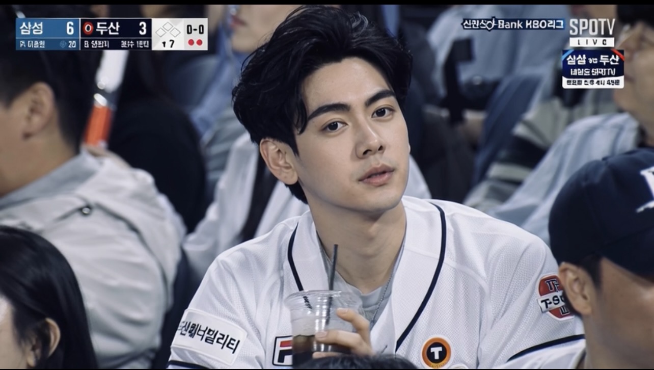บอม - พงศกร โตสุวรรณ