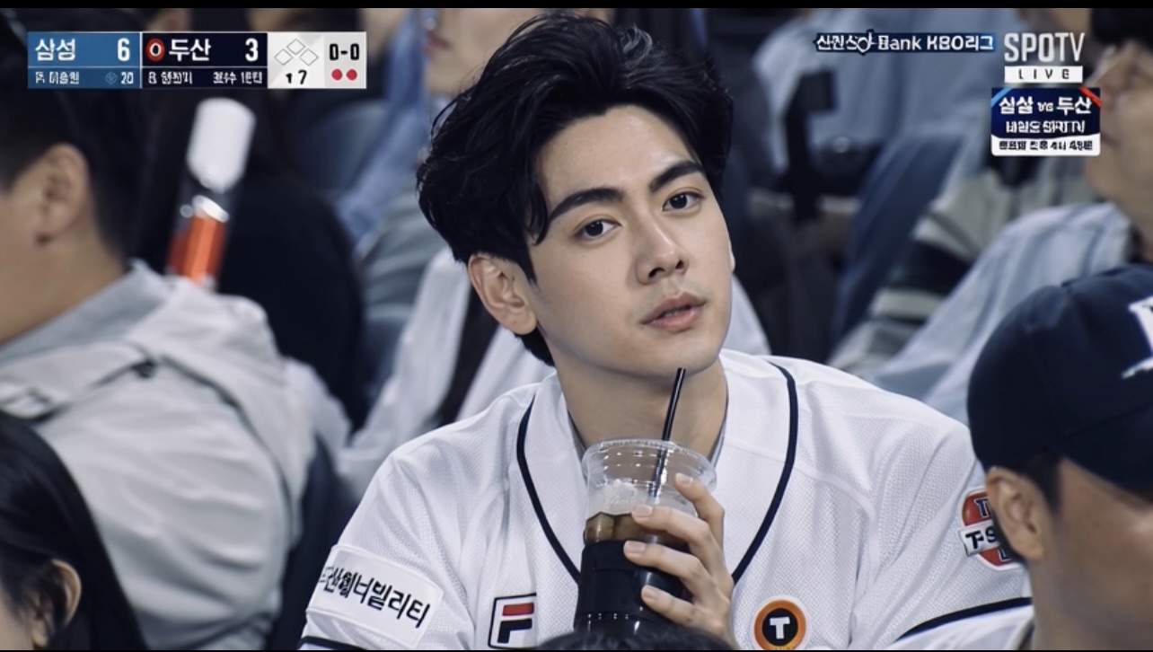 บอม - พงศกร โตสุวรรณ
