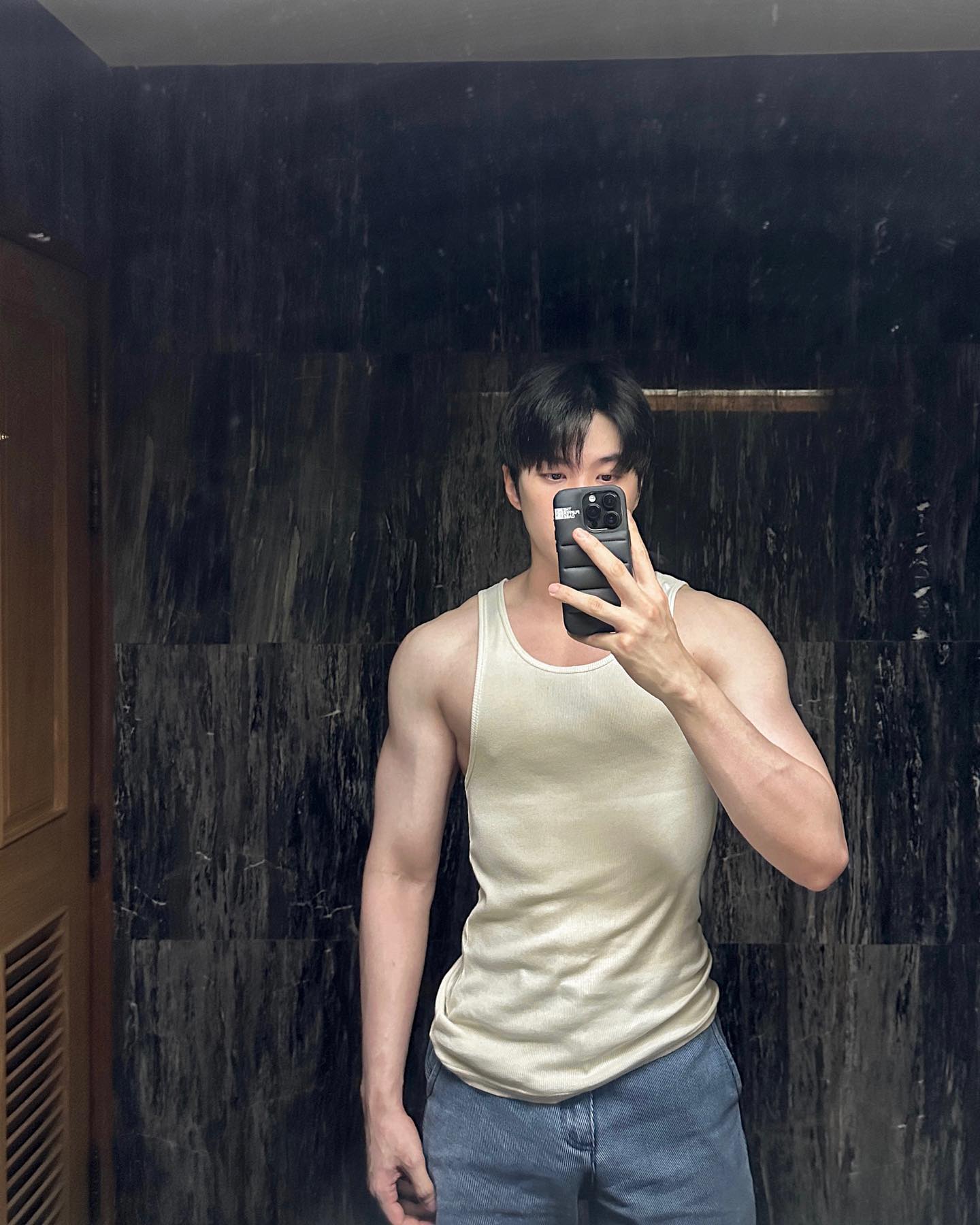 อิน - สาริน รณเกียรติ