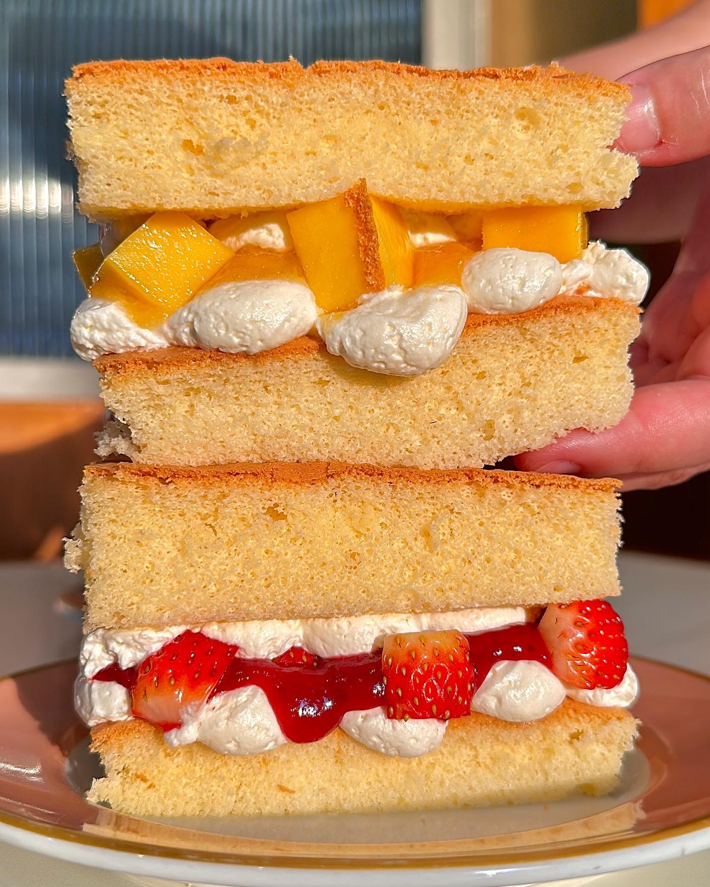 อิน - สาริน รณเกียรติ