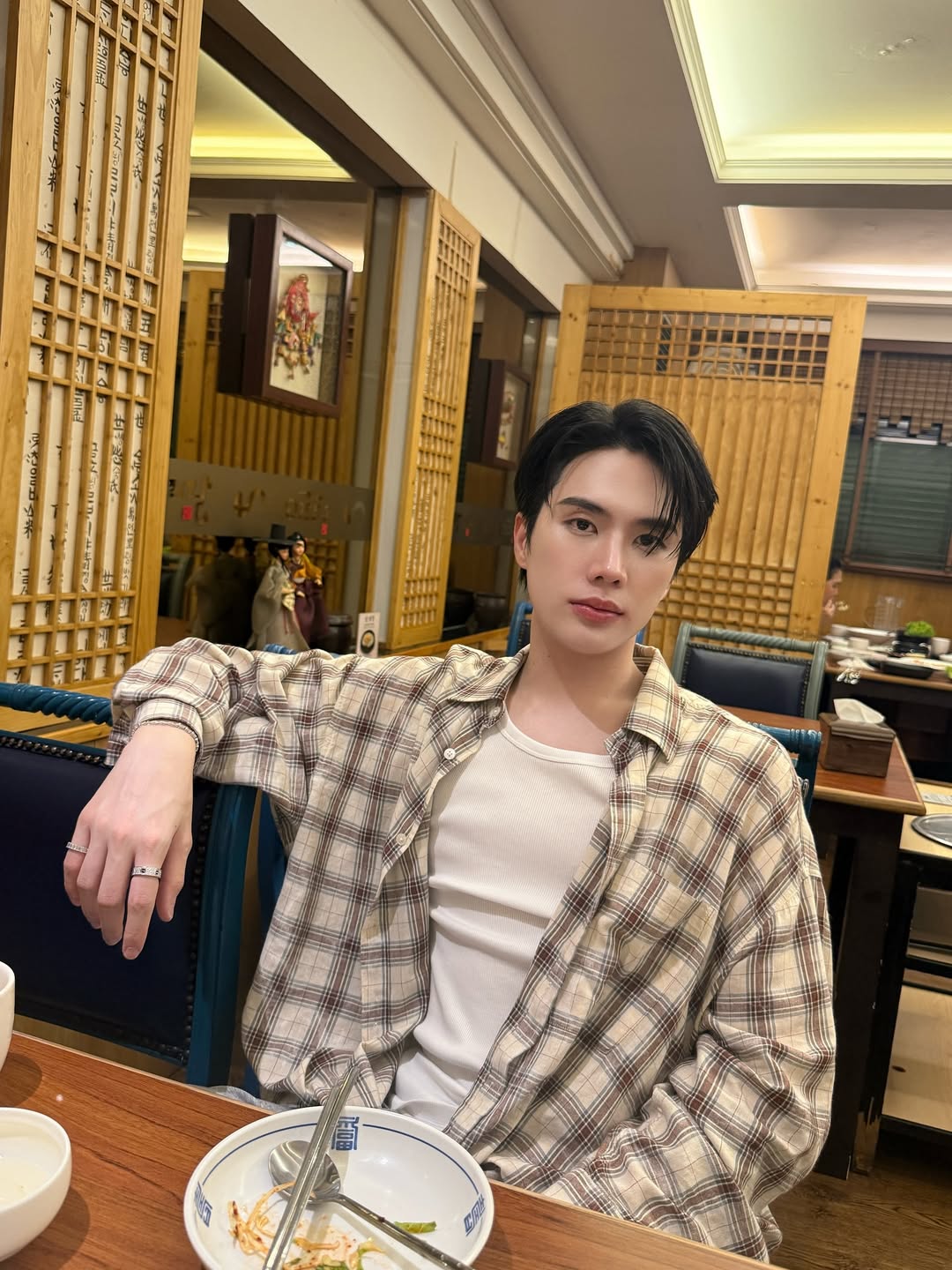 อิน - สาริน รณเกียรติ