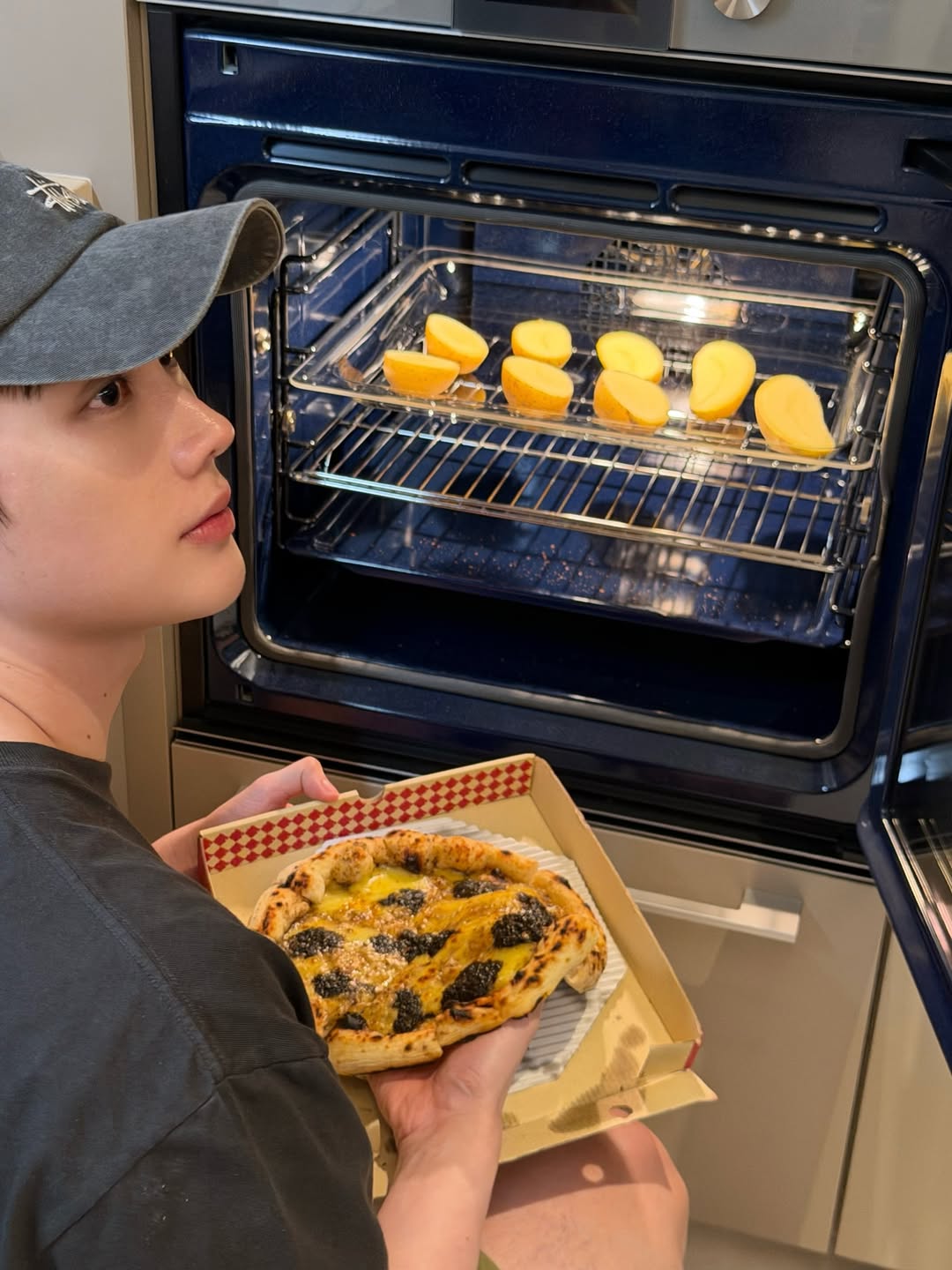 อิน - สาริน รณเกียรติ