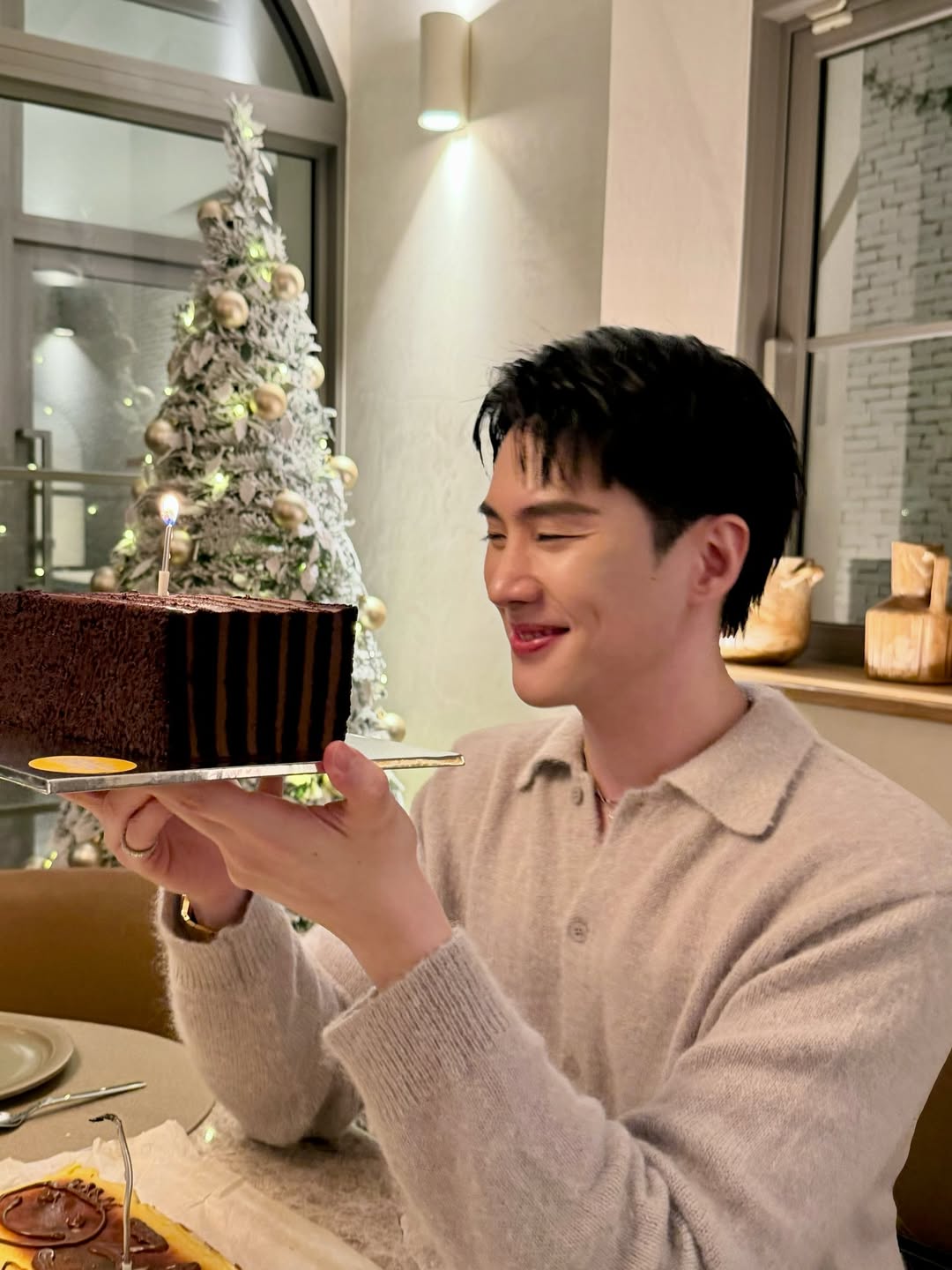 อิน - สาริน รณเกียรติ