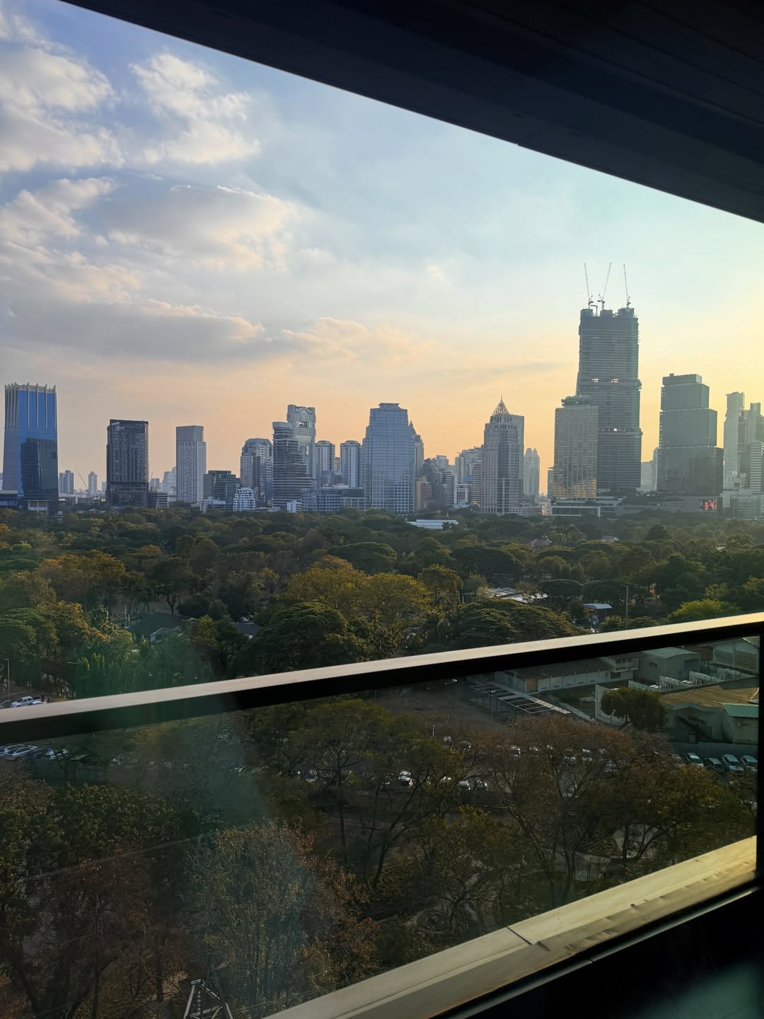 อิน - สาริน รณเกียรติ