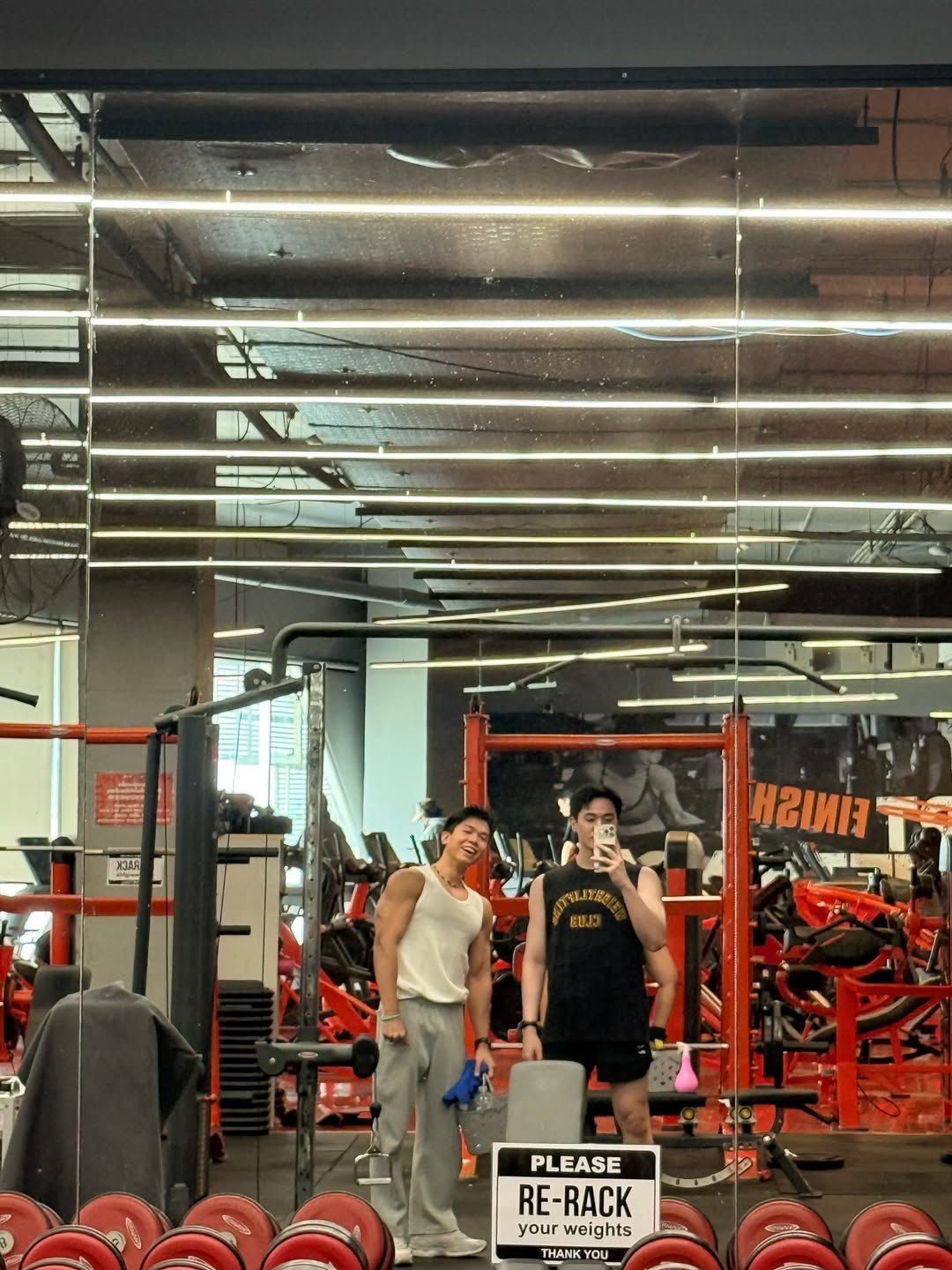 อิน - สาริน รณเกียรติ