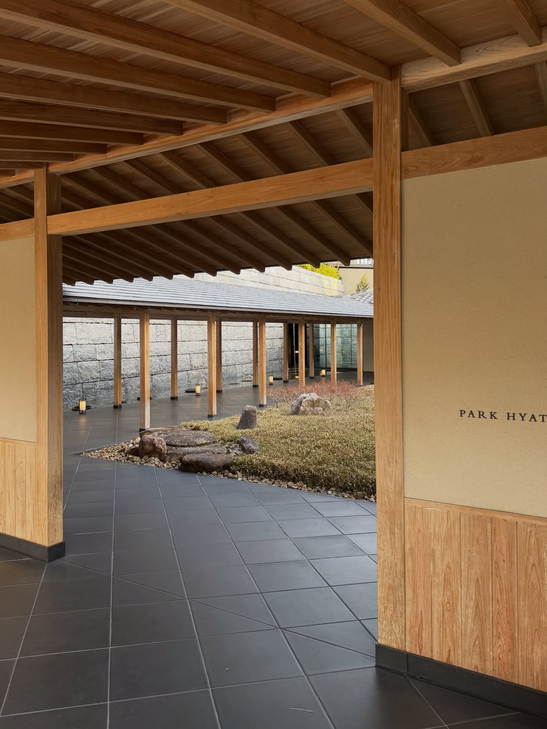 อิน - สาริน รณเกียรติ