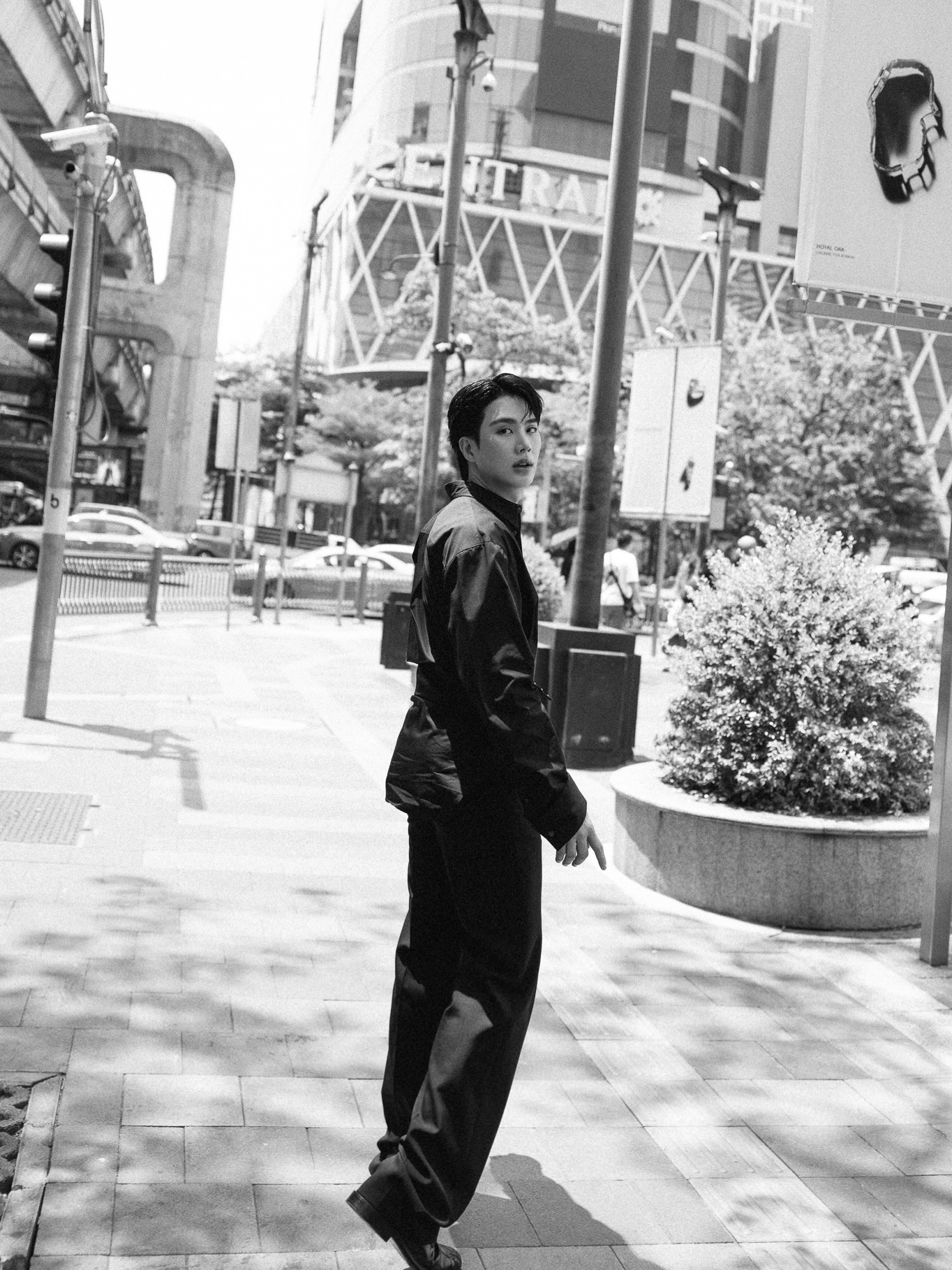 อิน - สาริน รณเกียรติ