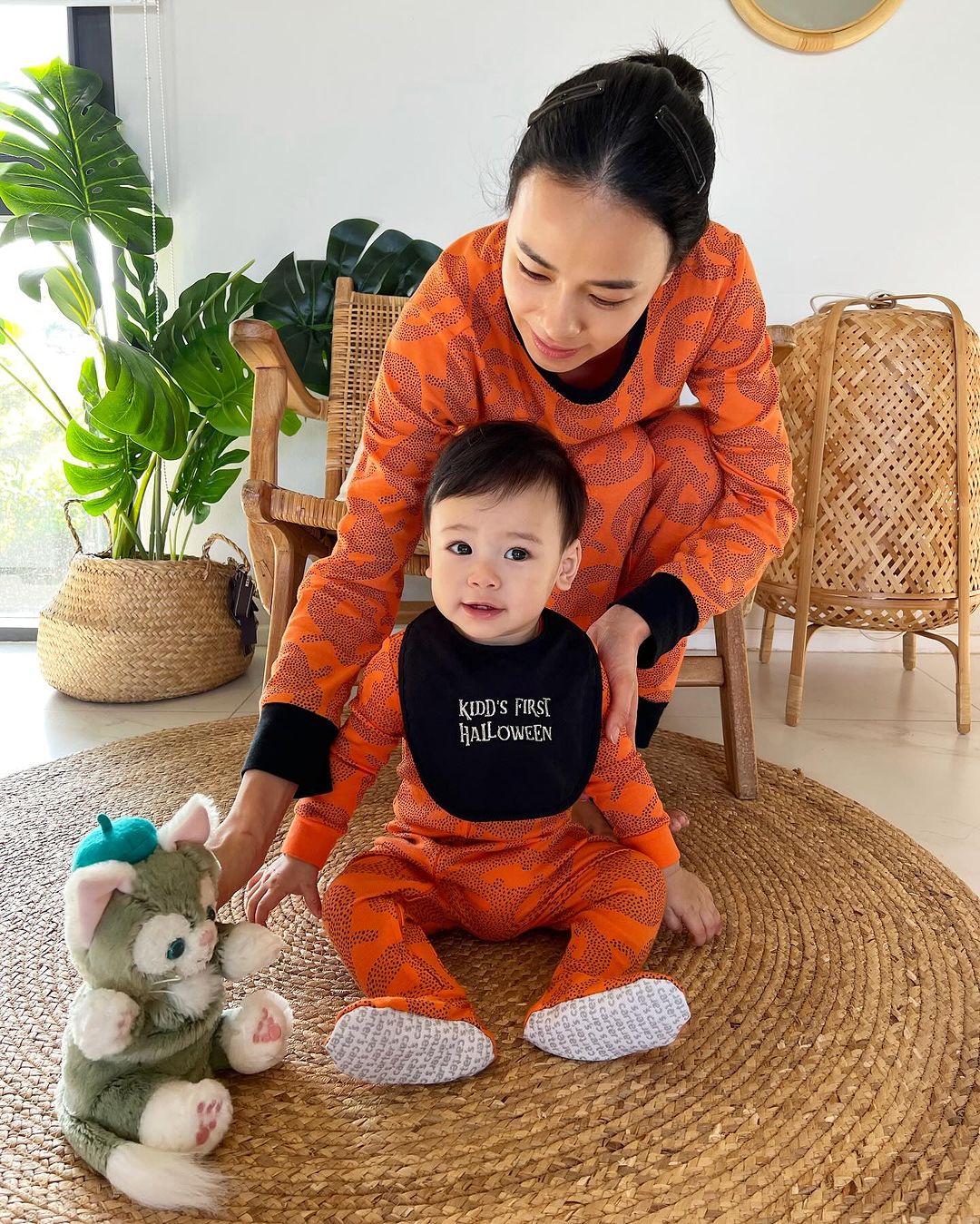 รถเมล์ - คะนึงนิจ จักรสมิทธานนท์