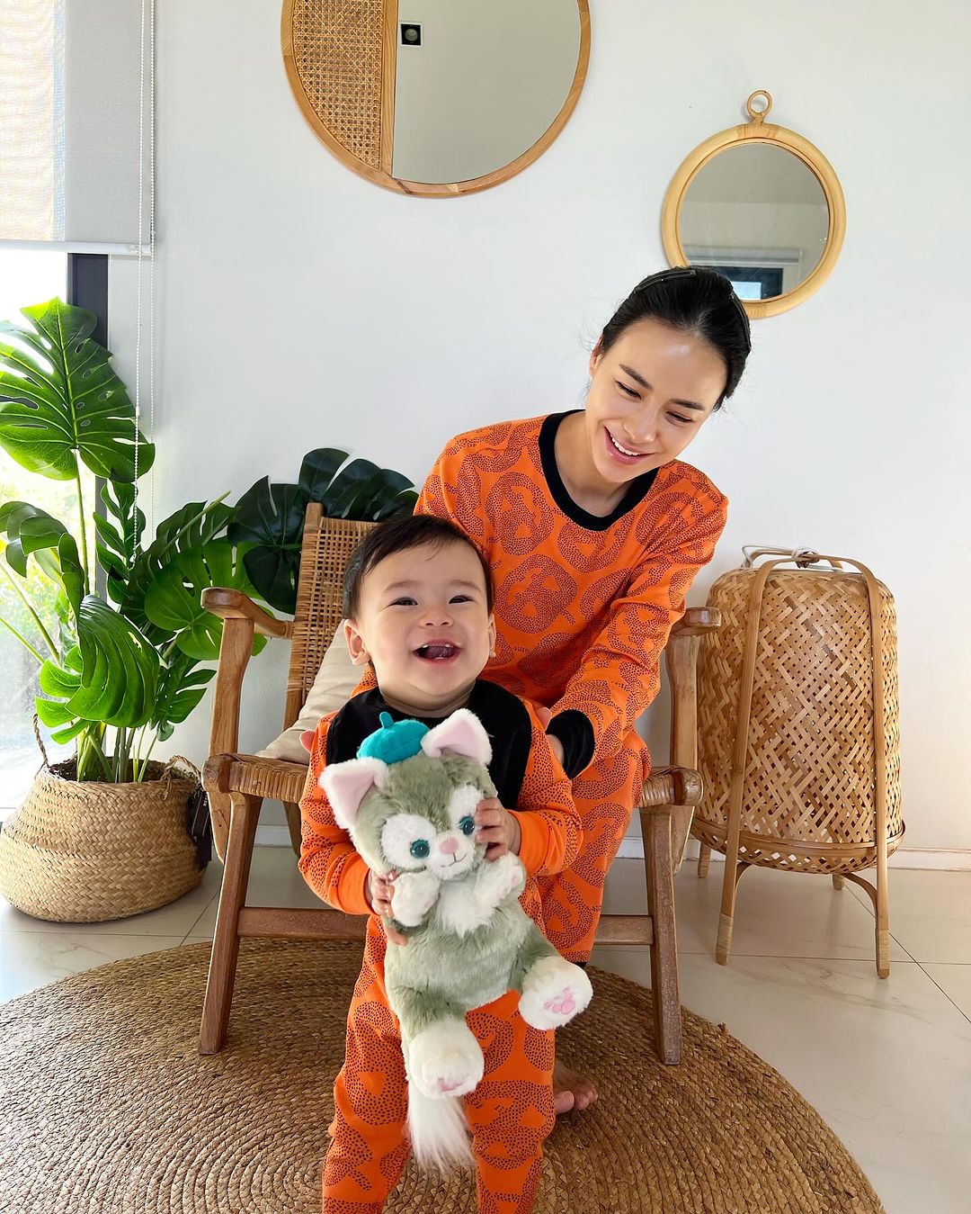 รถเมล์ - คะนึงนิจ จักรสมิทธานนท์