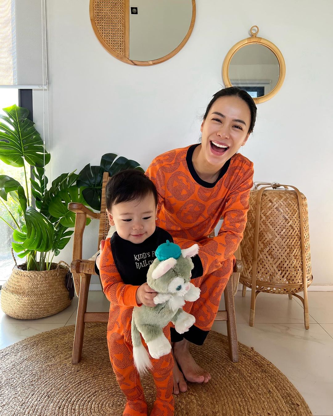 รถเมล์ - คะนึงนิจ จักรสมิทธานนท์
