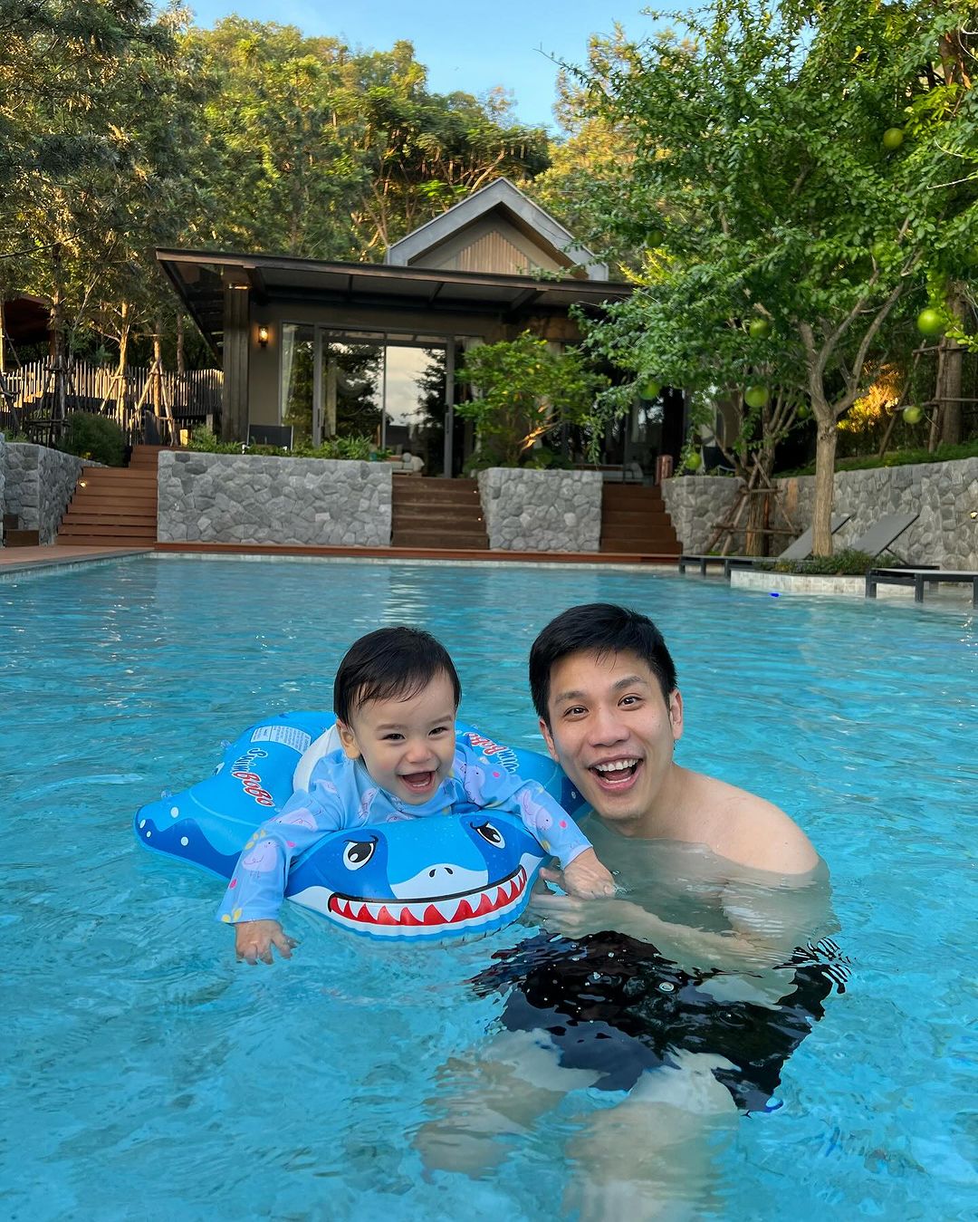 รถเมล์ - คะนึงนิจ จักรสมิทธานนท์