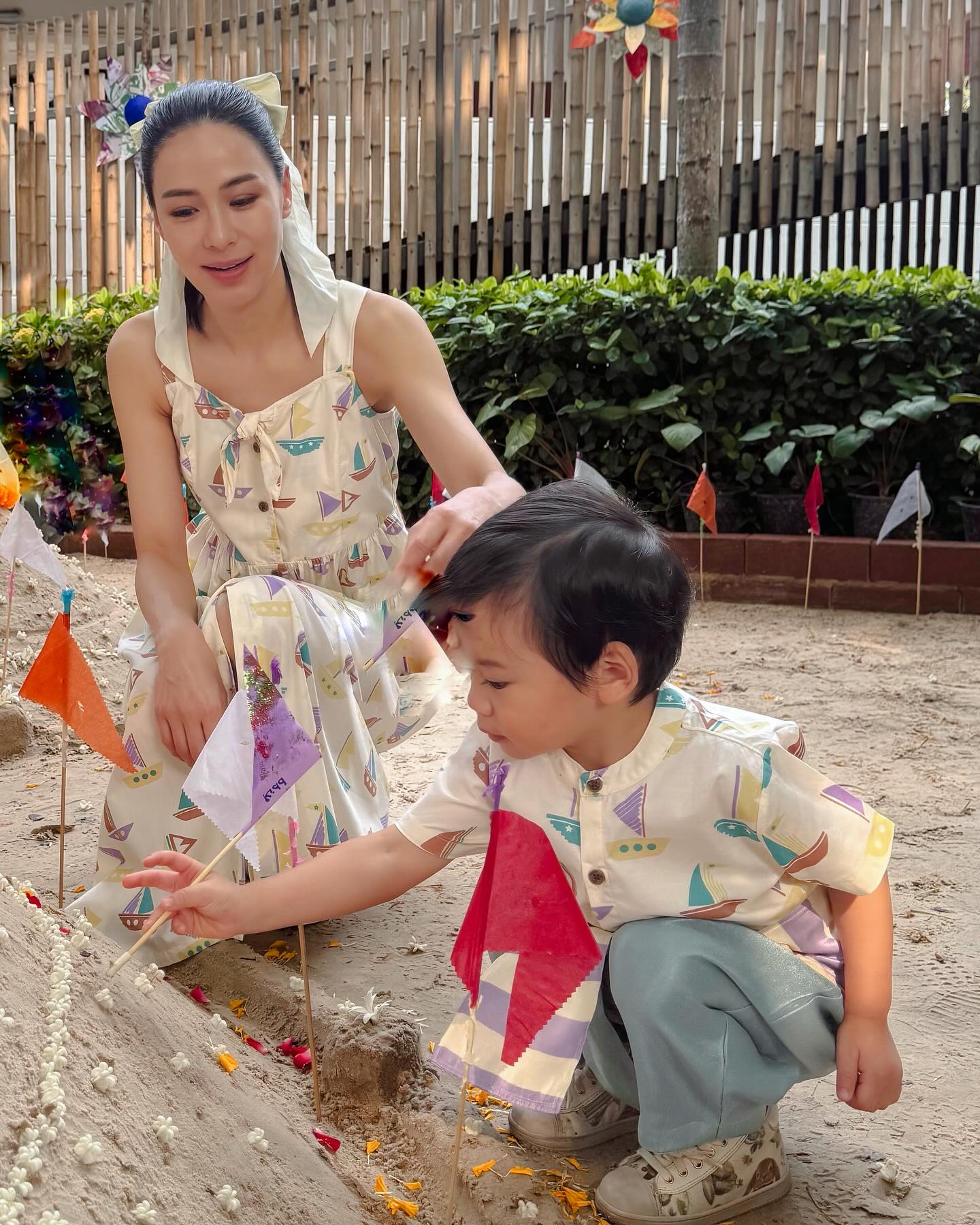 รถเมล์ - คะนึงนิจ จักรสมิทธานนท์