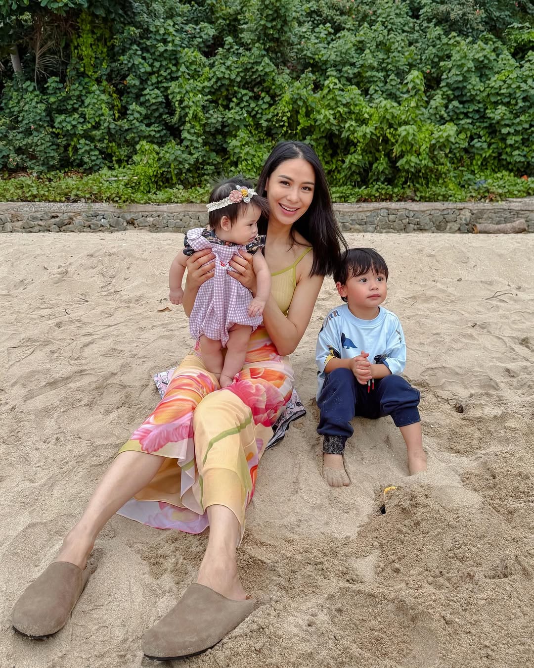 รถเมล์ - คะนึงนิจ จักรสมิทธานนท์
