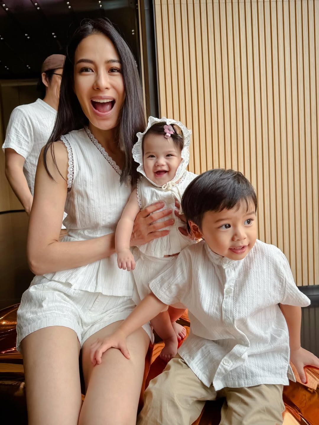 รถเมล์ - คะนึงนิจ จักรสมิทธานนท์