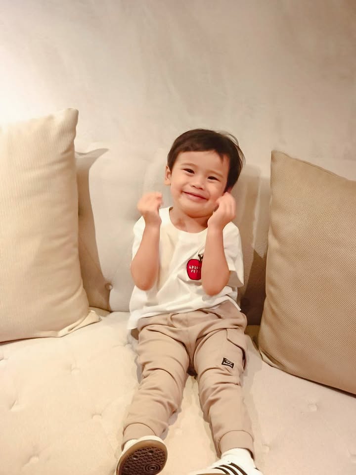 รถเมล์ - คะนึงนิจ จักรสมิทธานนท์