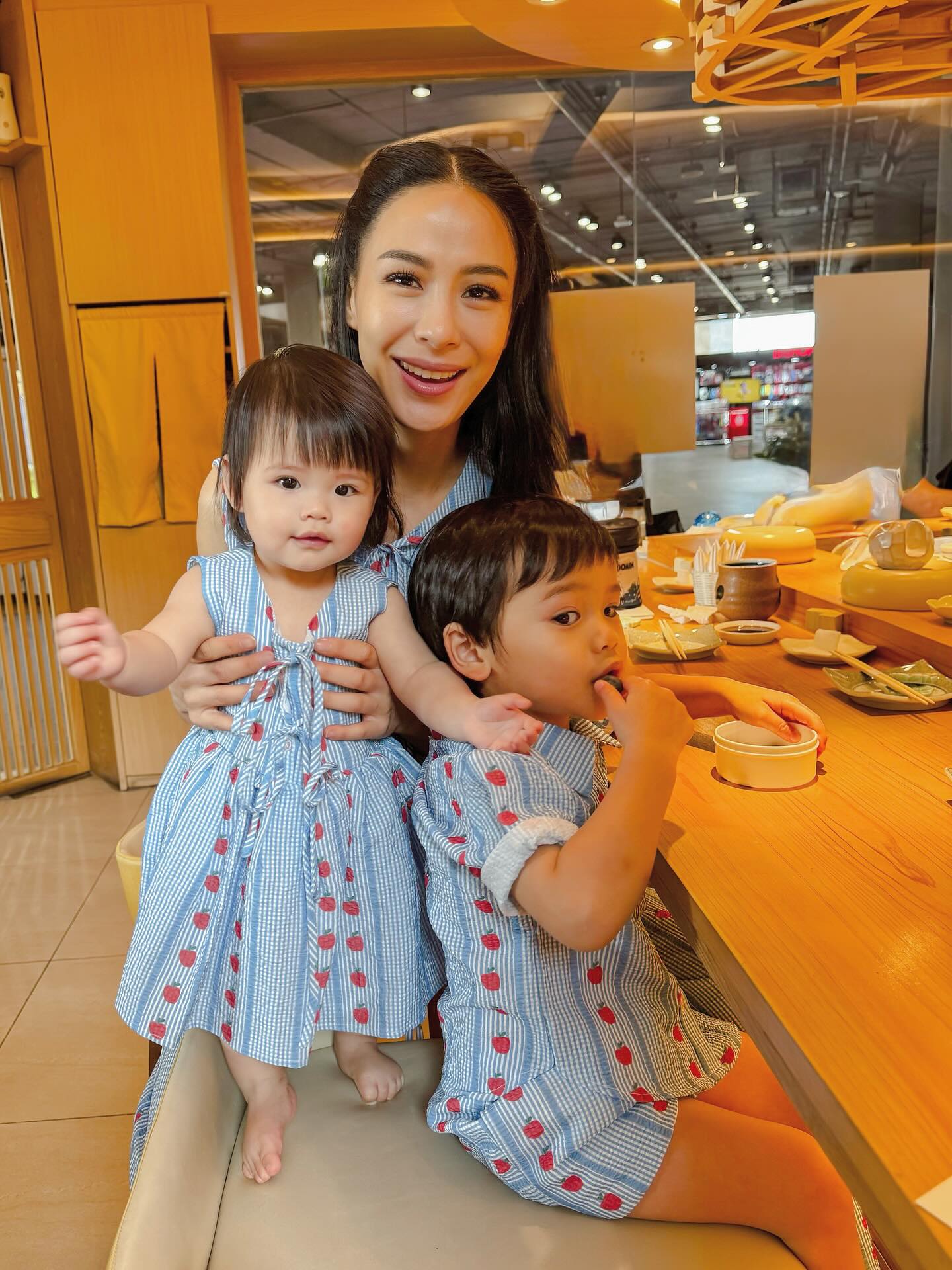 รถเมล์ - คะนึงนิจ จักรสมิทธานนท์