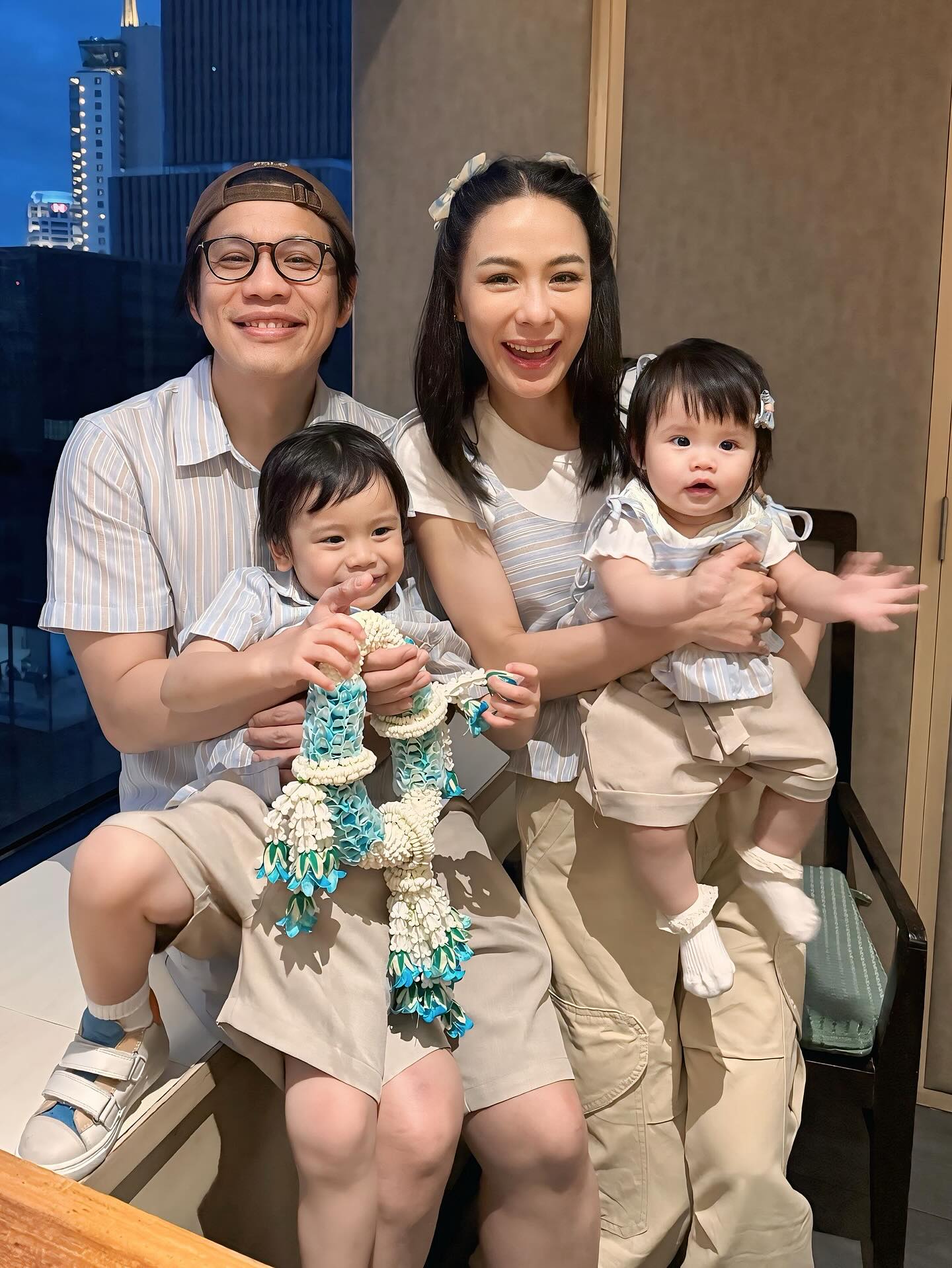 รถเมล์ - คะนึงนิจ จักรสมิทธานนท์