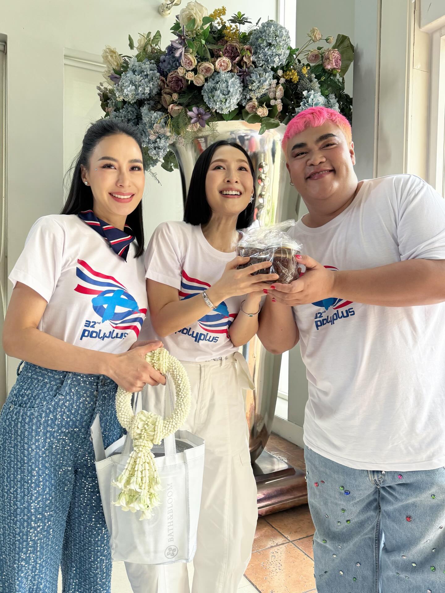 รถเมล์ - คะนึงนิจ จักรสมิทธานนท์