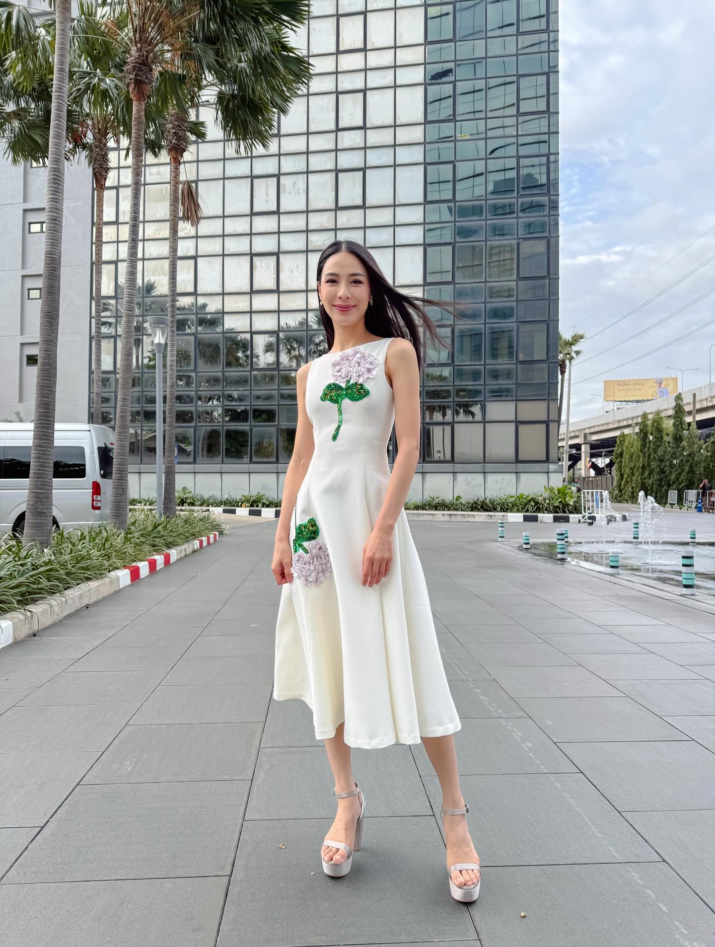 รถเมล์ - คะนึงนิจ จักรสมิทธานนท์