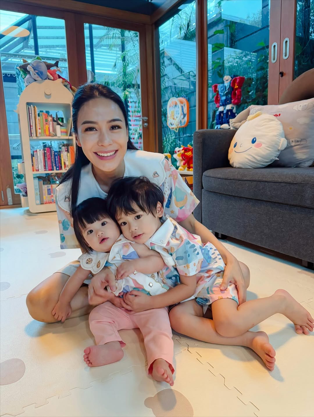 รถเมล์ - คะนึงนิจ จักรสมิทธานนท์