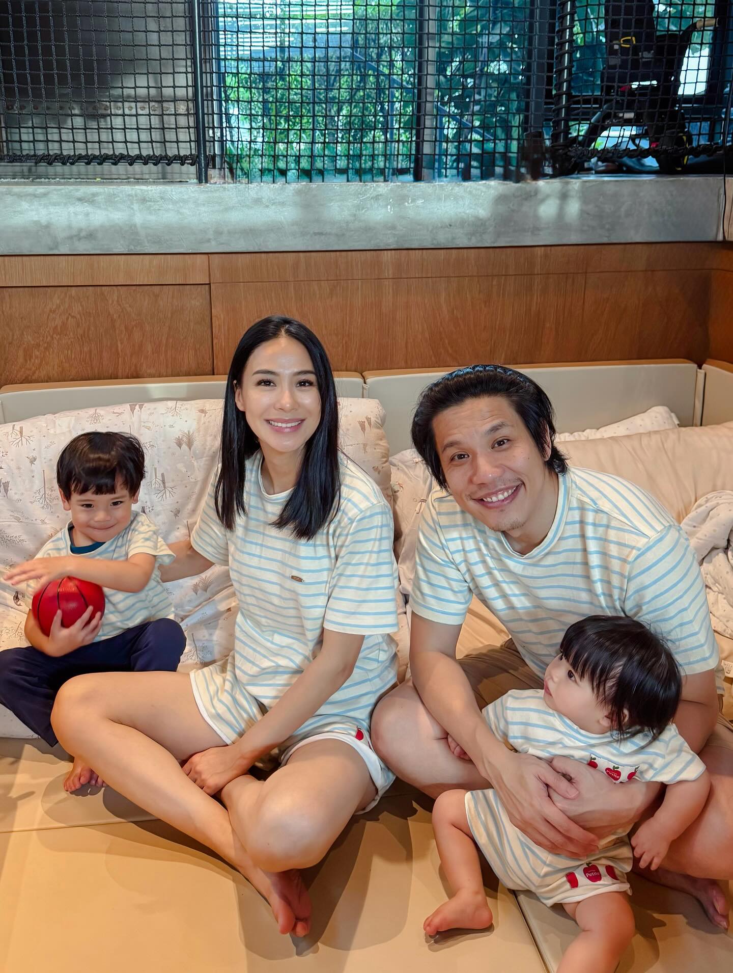 รถเมล์ - คะนึงนิจ จักรสมิทธานนท์