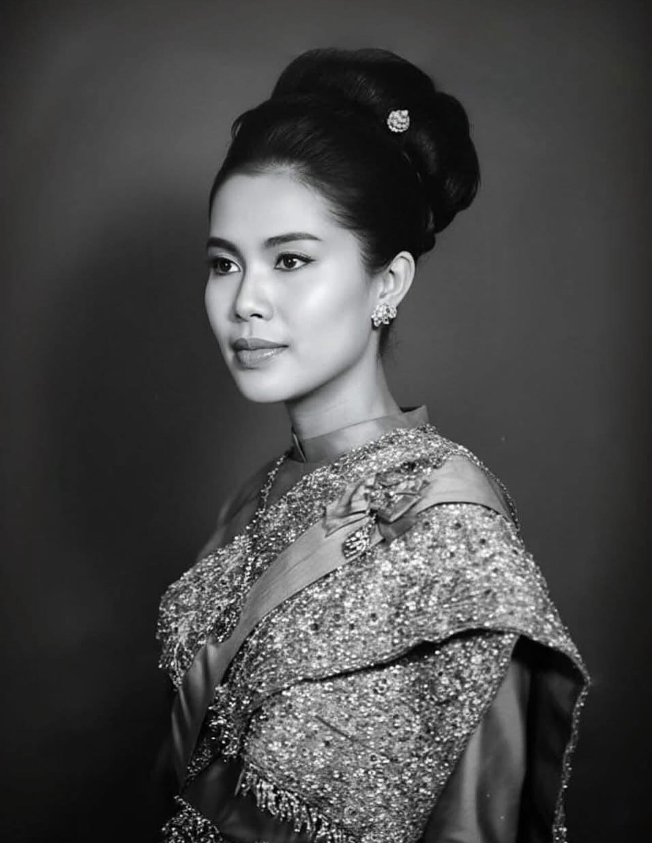 รถเมล์ - คะนึงนิจ จักรสมิทธานนท์