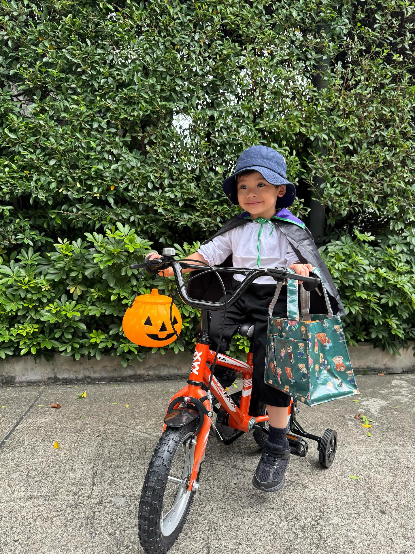 รถเมล์ - คะนึงนิจ จักรสมิทธานนท์