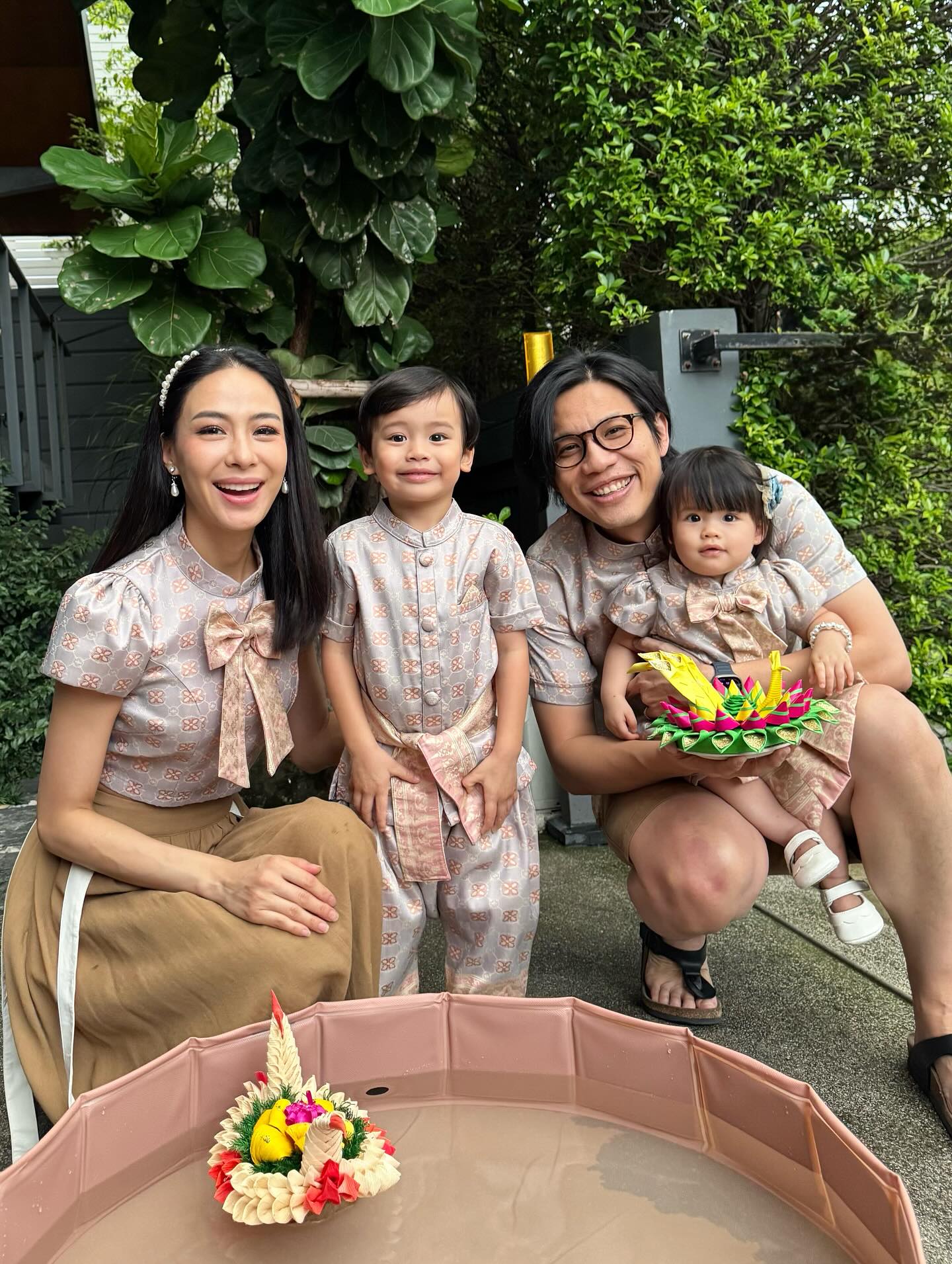 รถเมล์ - คะนึงนิจ จักรสมิทธานนท์