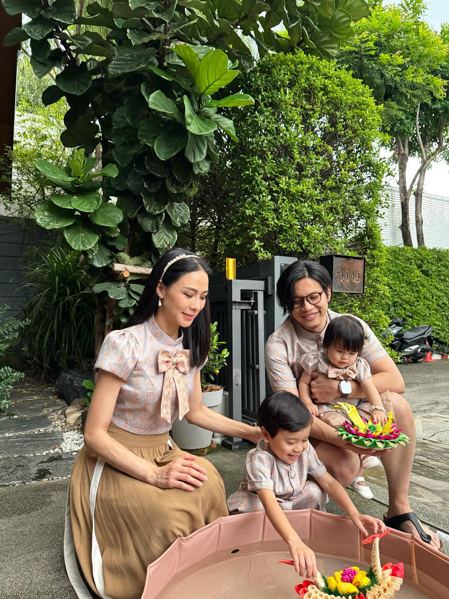 รถเมล์ - คะนึงนิจ จักรสมิทธานนท์