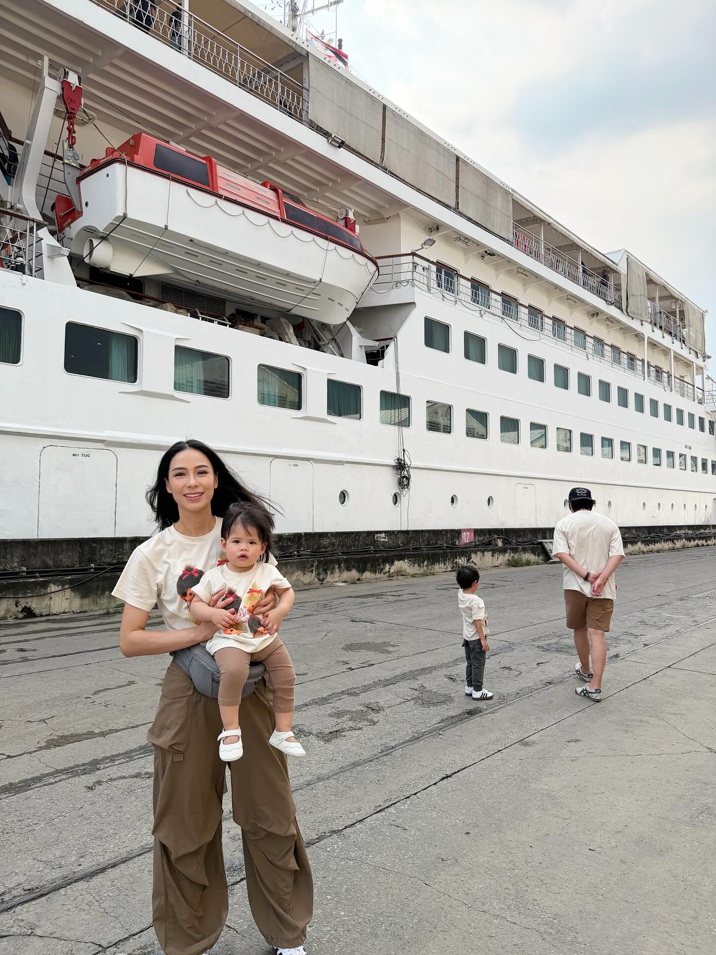 รถเมล์ - คะนึงนิจ จักรสมิทธานนท์