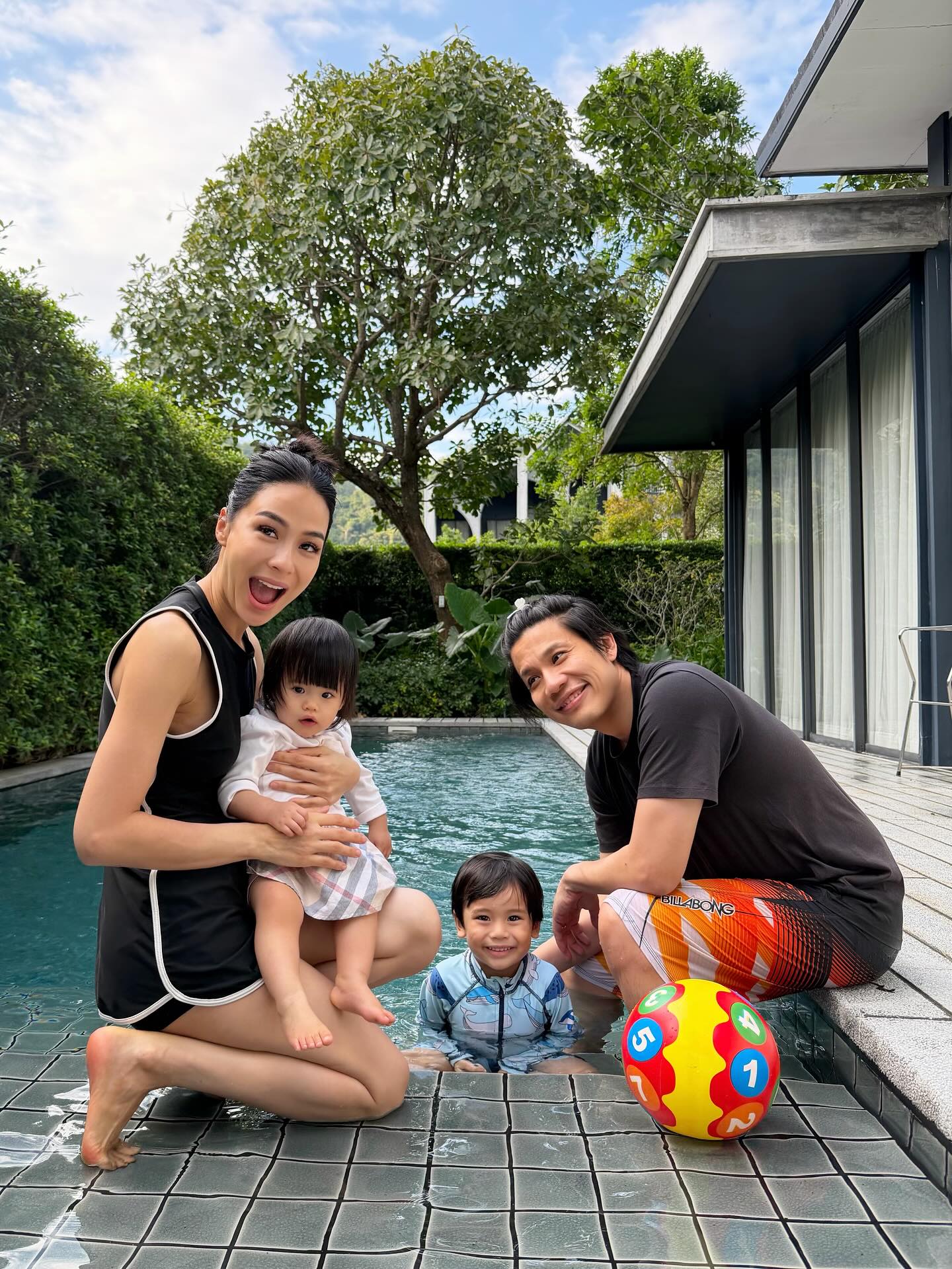 รถเมล์ - คะนึงนิจ จักรสมิทธานนท์