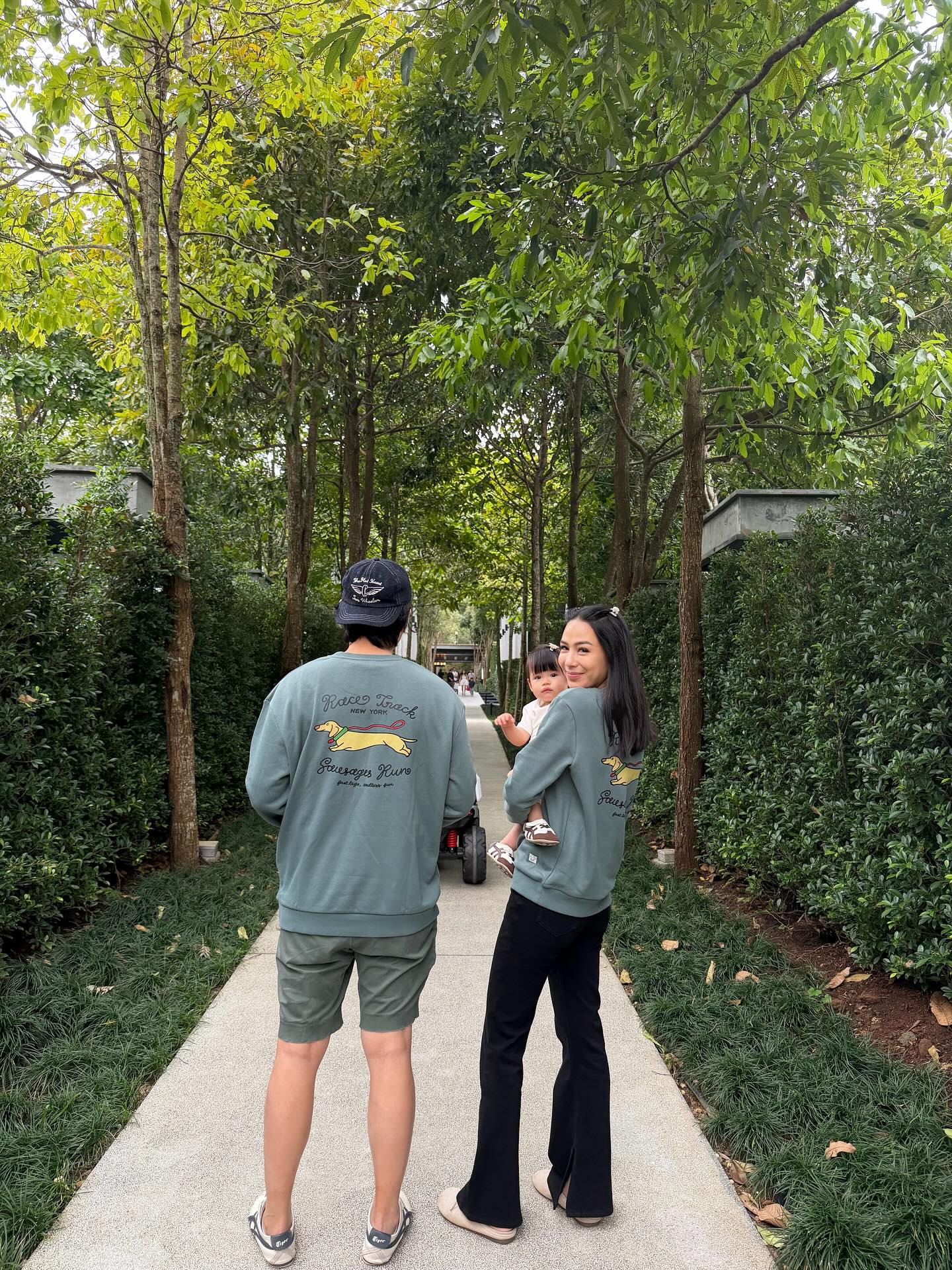 รถเมล์ - คะนึงนิจ จักรสมิทธานนท์