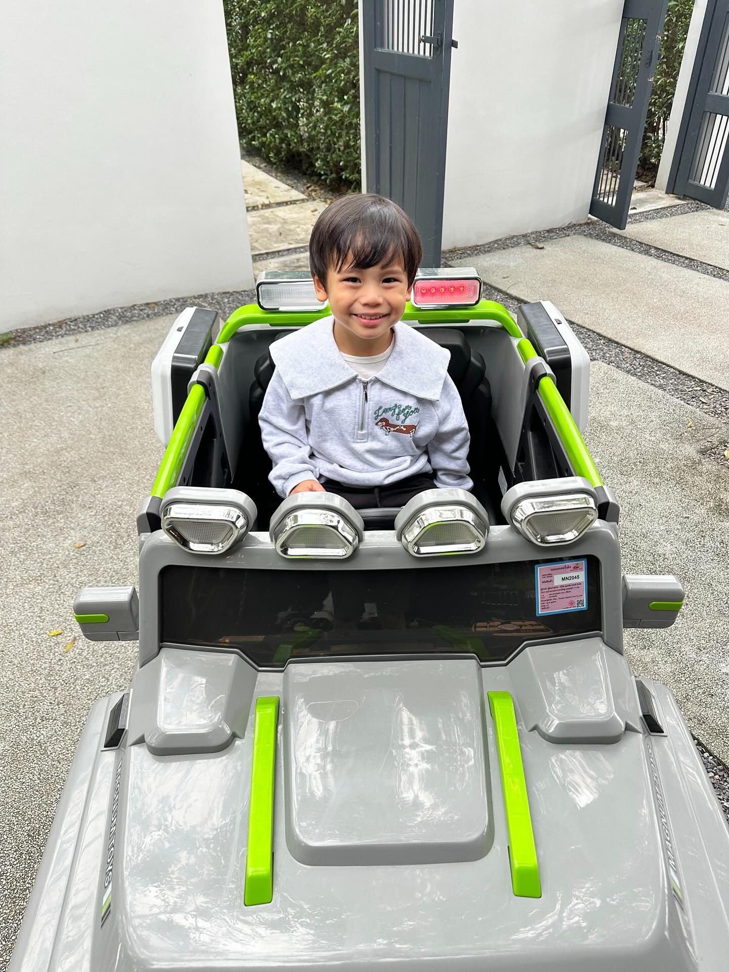 รถเมล์ - คะนึงนิจ จักรสมิทธานนท์